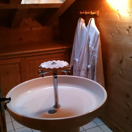 Maison D'hotes Princesse Couette-café *